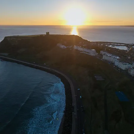 Blue Horizon At The Helaina アパート スカーバラ