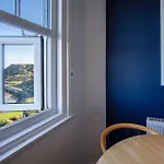 Blue Horizon At The Helaina Apartment Scarborough
