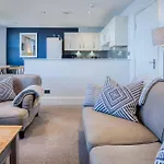 Apartment Blue Horizon At The Helaina Scarborough