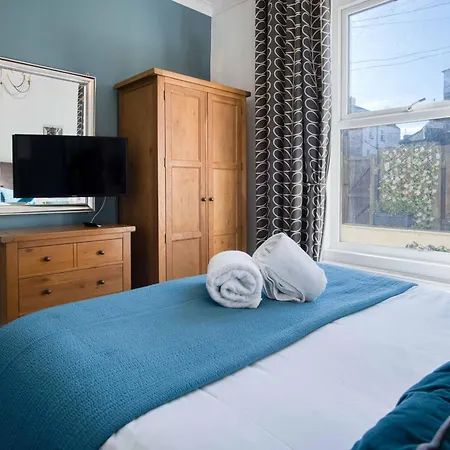 Blue Horizon At The Helaina