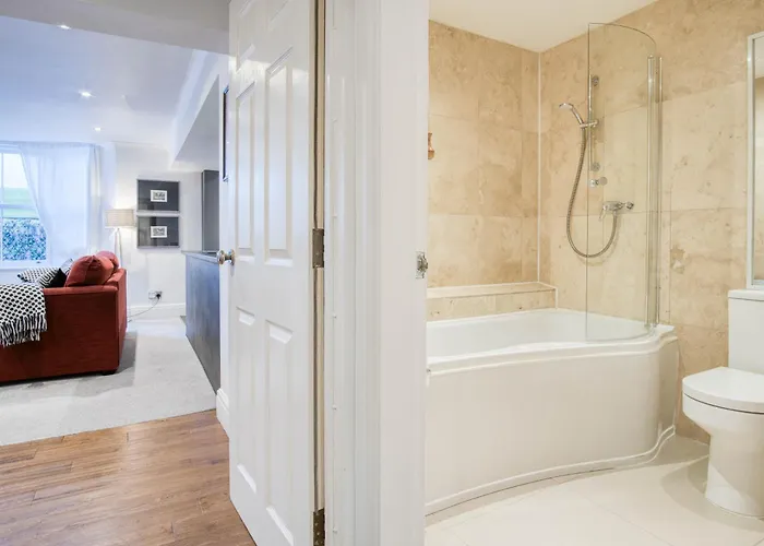 Blue Horizon At The Helaina Scarborough