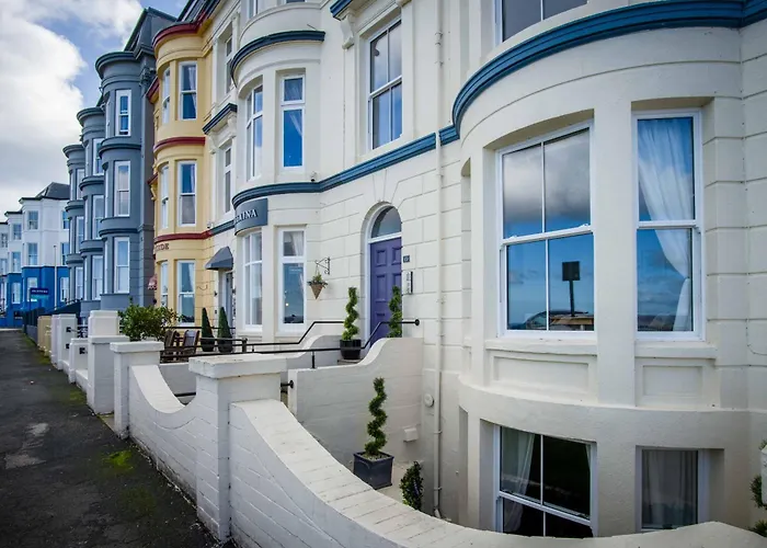 Blue Horizon At The Helaina Scarborough