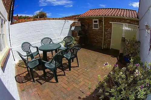 Blue Horizon At The Helaina Scarborough